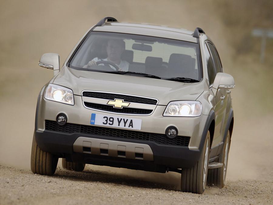  Chevrolet Captiva 2006 года  (UK) (фото 3 из 17)